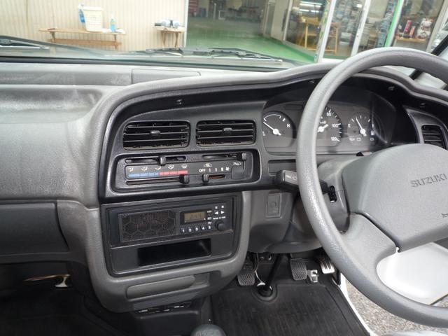 0504290A30260212W00115.jpg