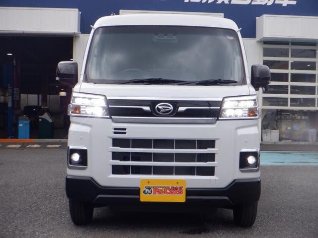 0540095A30260825W00206.jpg