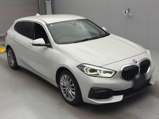 26209916_carP_l_1.jpg
