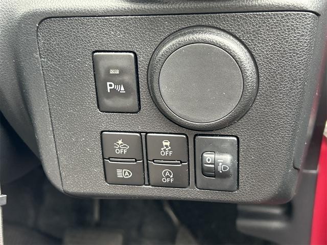 0403506A30260907W00209.jpg