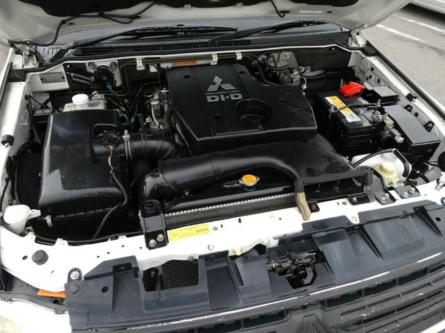 0541361A30261025W00116.jpg