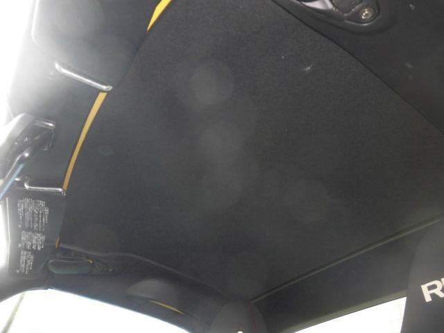 0601159A30260411W00204.jpg
