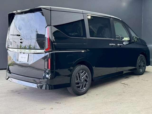 25036379_carP_l_3.jpg