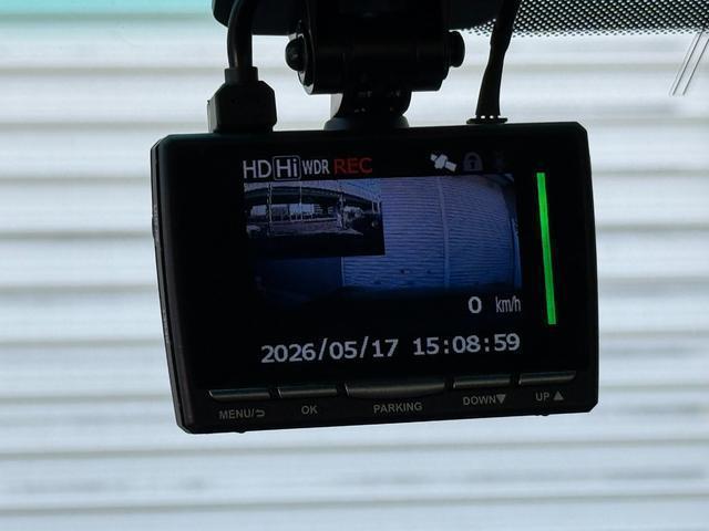 24000766_carP_l_17.jpg