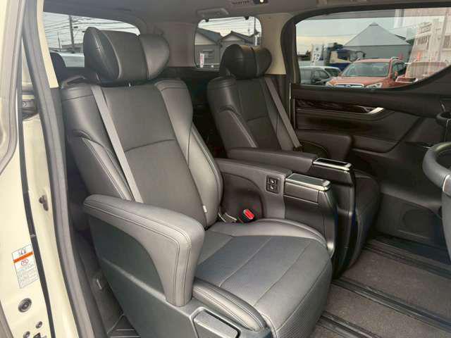 8fee09427b104f2cab2b36036b2cca62.jpg
