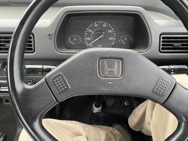 0403992A30260908W00504.jpg