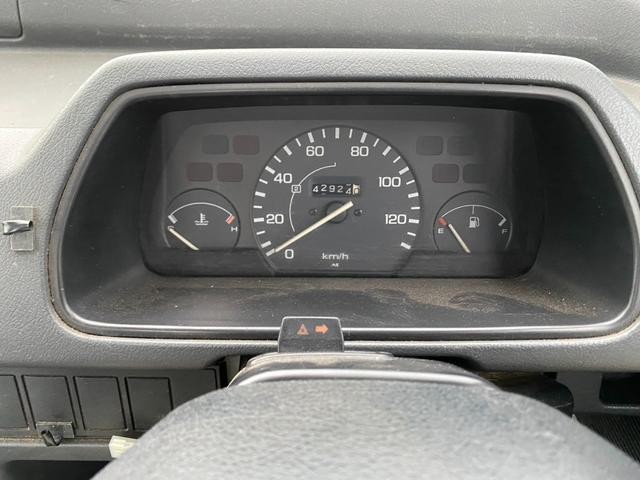 0403992A30260908W00505.jpg