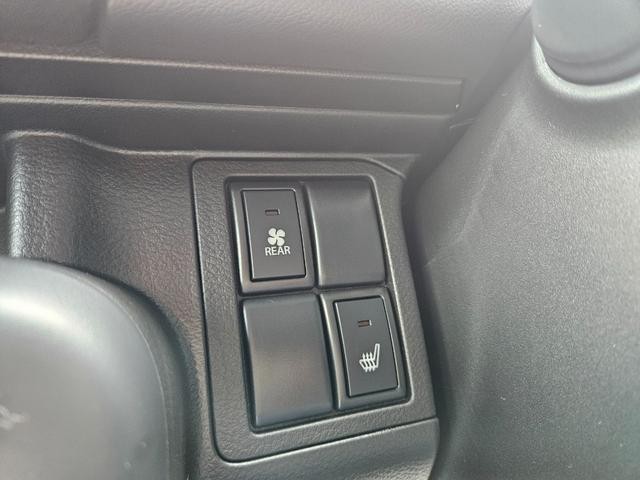 0500020A30260908W00113.jpg