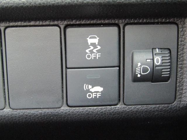 0403558A30260824W00518.jpg
