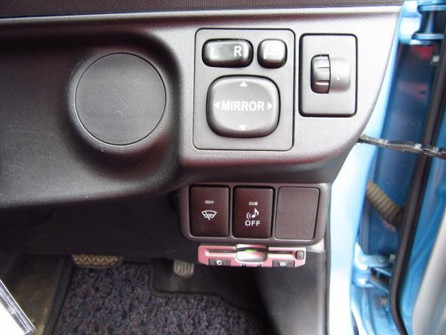 1200471A30261025W00215.jpg