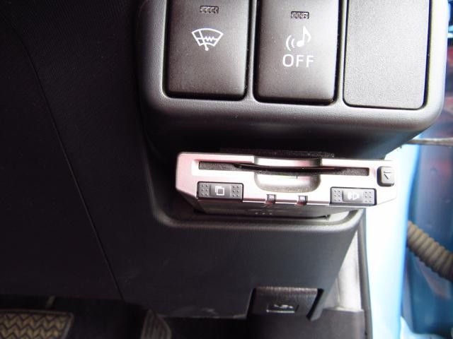 1200471A30261025W00216.jpg