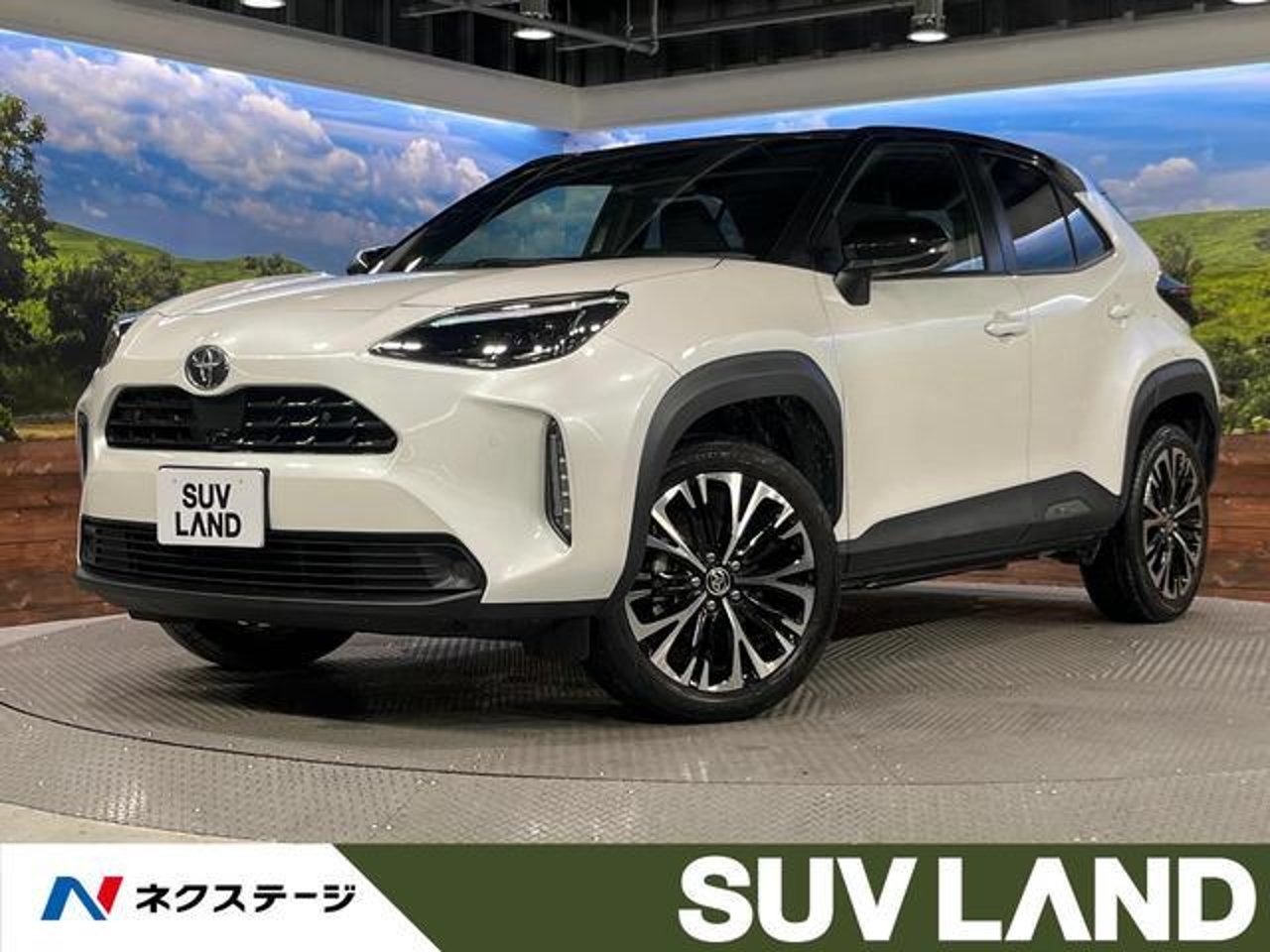 2024 Toyota Yaris, photo 1 of 1