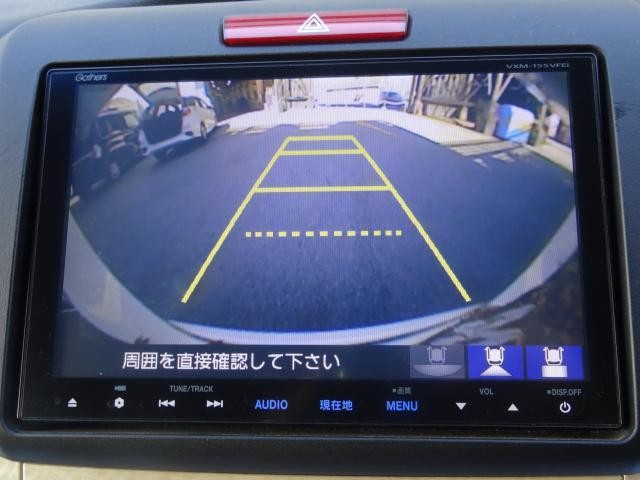 26794605_carP_l_14.jpg
