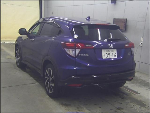 23676198_carP_l_2.jpg