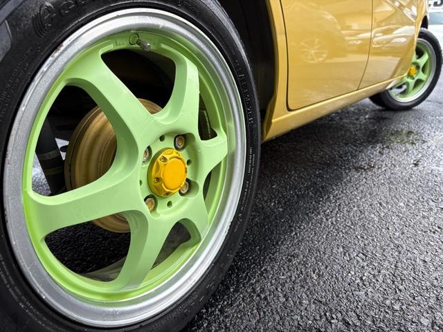 0403341A30260502W00117.jpg