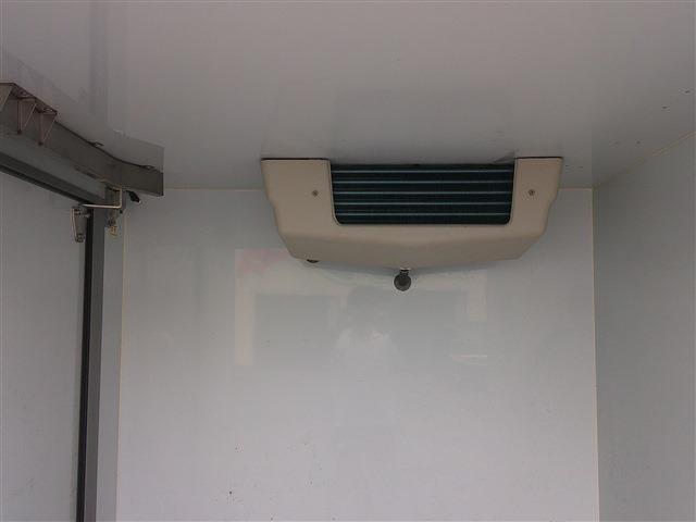 24224466_carP_l_12.jpg