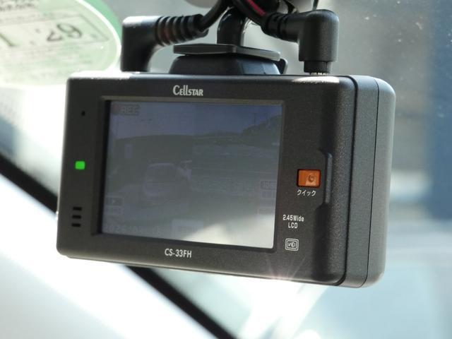 23438546_carP_l_11.jpg