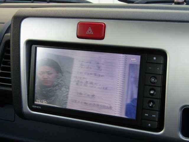 25710249_carP_l_3.jpg