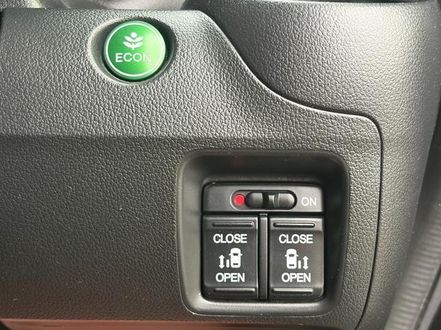 0207151A30261025W00108.jpg