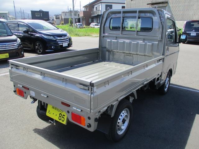 25693860_carP_l_17.jpg