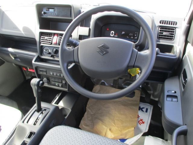 25693860_carP_l_3.jpg