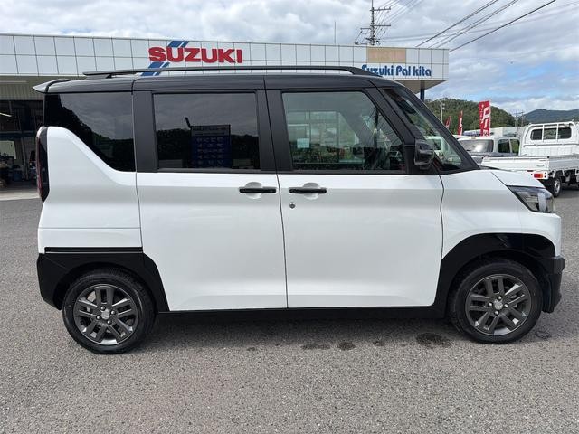 0122690A30260905W00103.jpg