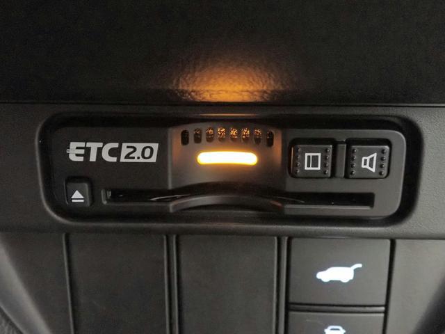0201190A30260525W00105.jpg