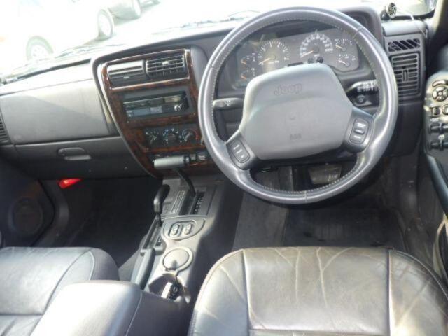 24233953_carP_l_13.jpg