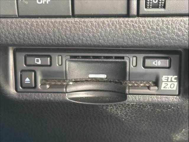 26308172_carP_l_17.jpg