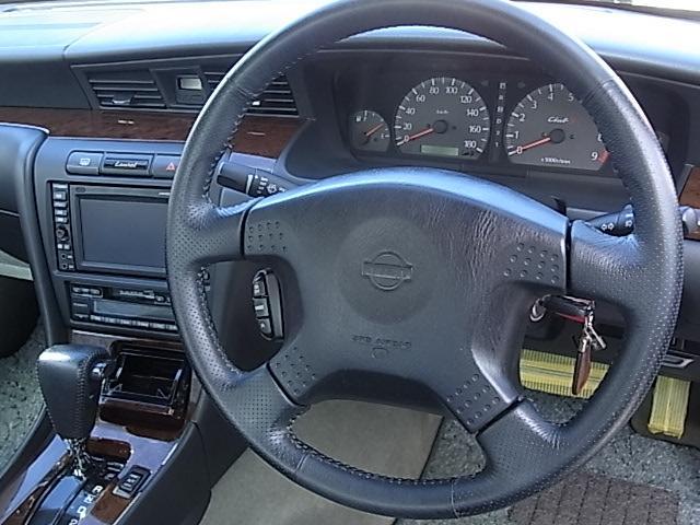0400957A30251110W00108.jpg
