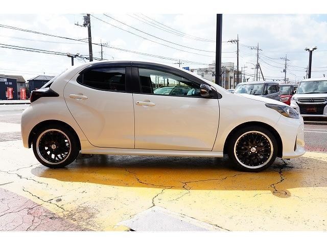 27071938_carP_l_4.jpg
