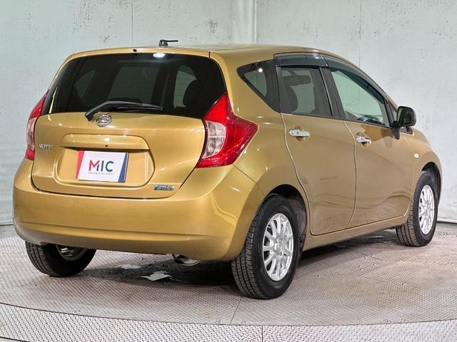 25522531_carP_l_12.jpg