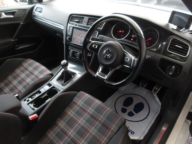 0500301A30260305W02008.jpg