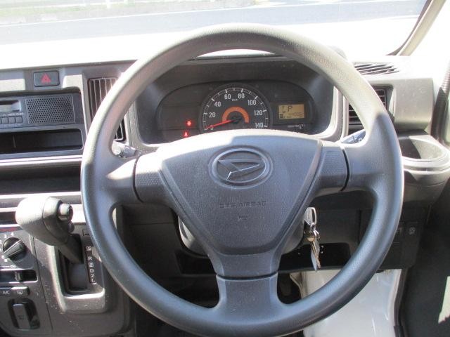 0200974A30260426W00415.jpg