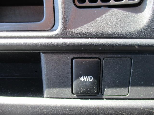 0200974A30260426W00419.jpg