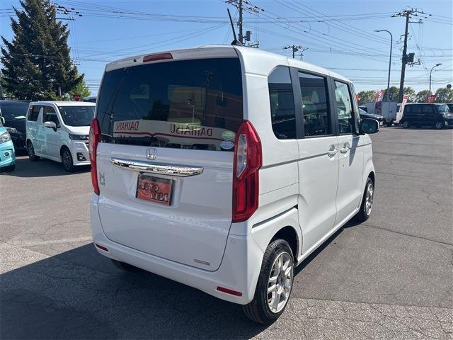 24117510_carP_l_17.jpg
