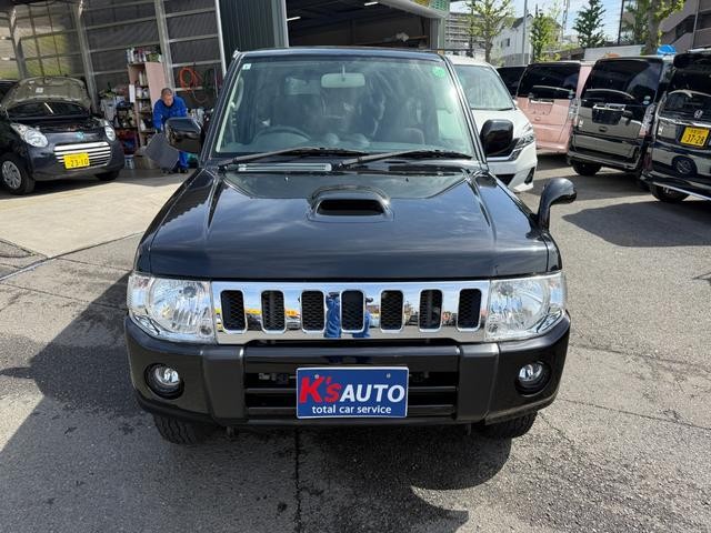 0510675A30260419W00304.jpg