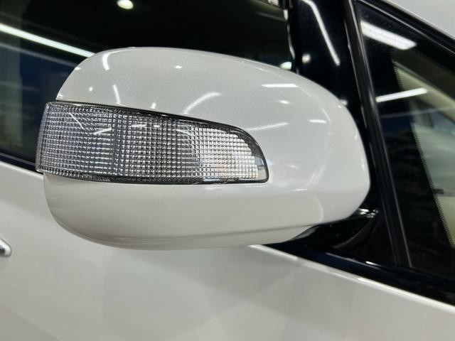 0700675A30260923W00511.jpg