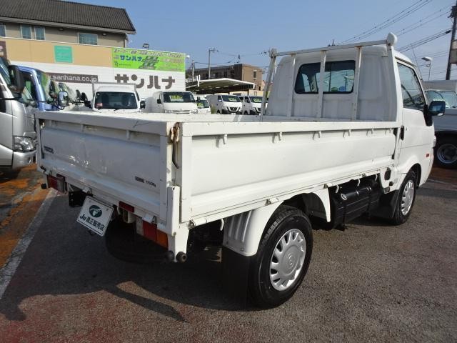 25379527_carP_l_8.jpg