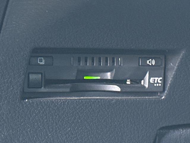 0550659A30260404W00407.jpg