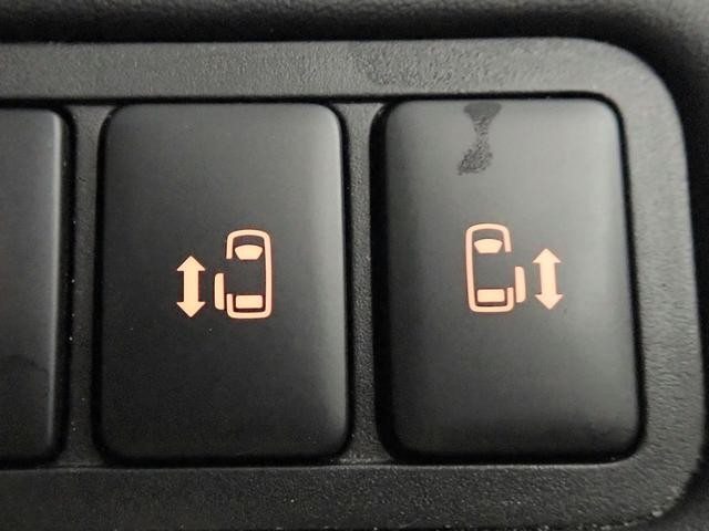0201999A30260907W00107.jpg