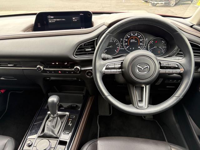0910314A30260419W00117.jpg
