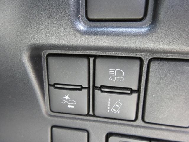 0541410A30260427W00310.jpg