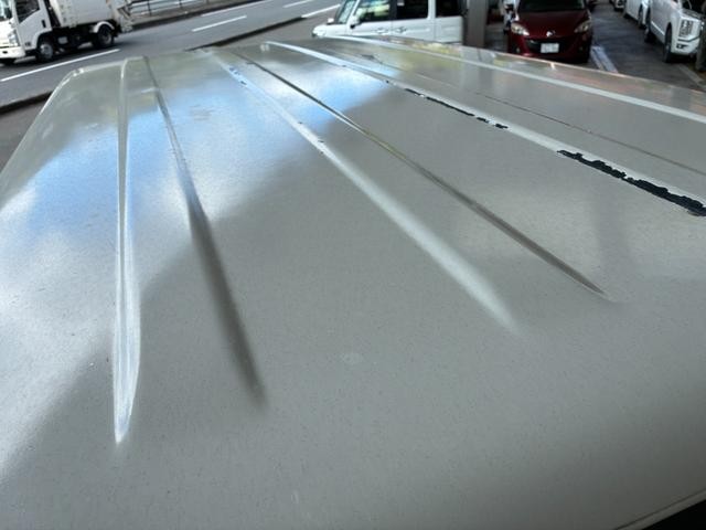 0740043A30261021W00208.jpg