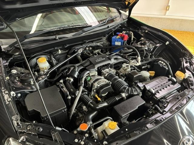 0560069A30260825W00108.jpg