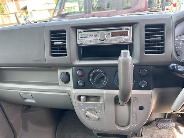 0551510A30260320W00215.jpg