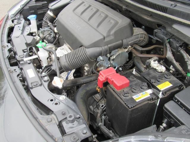 0560435A30260415W00113.jpg