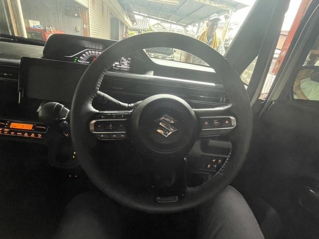 26235602_carP_l_10.jpg
