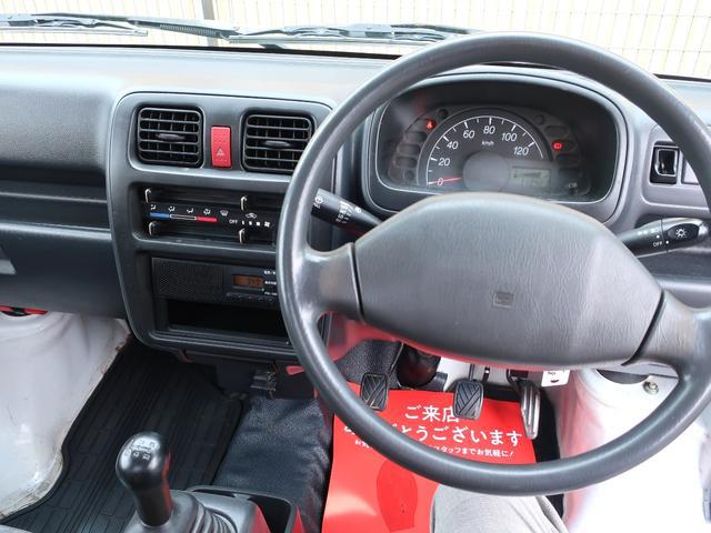 0403695A30260625W00111.jpg