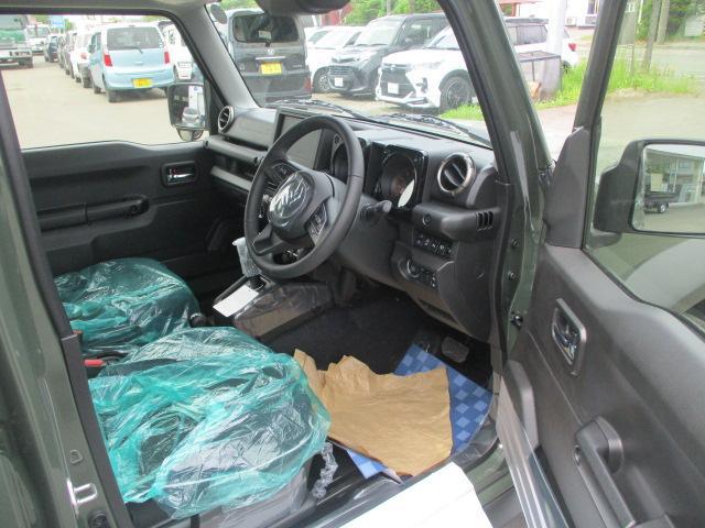0300639A30260617W00113.jpg